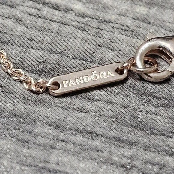 Authentic Pandora Sparkling Heart Collier Necklace - Picture 4 of 10